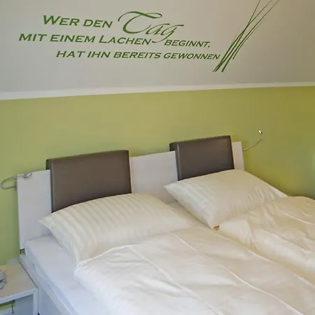 Scanhausvilla فاستروم